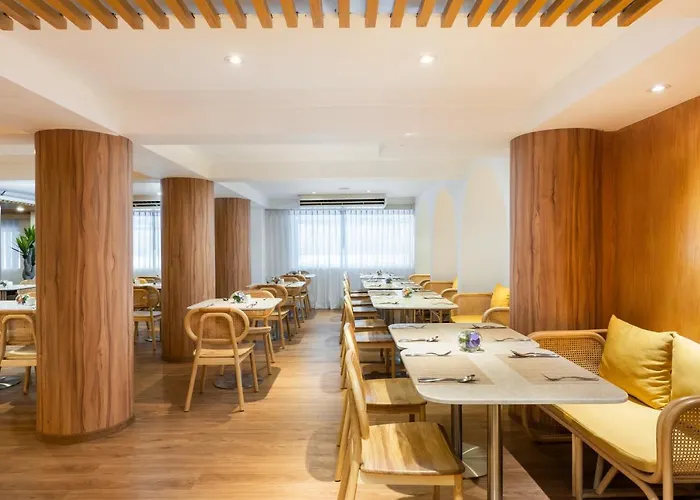Arck Hotel 4*