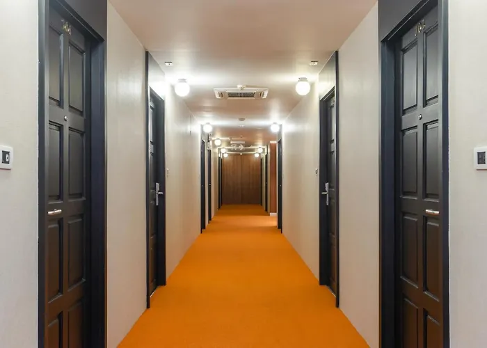 Arck Hotel 4*